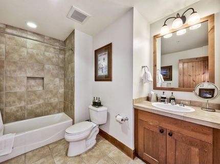8001 Northstar Drive, Truckee, CA 96161 Photo