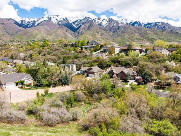 2141 E OAK LN E, Unit 5, Layton, UT 84040