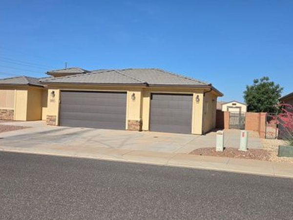 633 N 2850 W, Hurricane, UT 84737