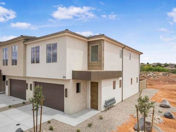 1008 N MANEN ST , Washington, UT 84780