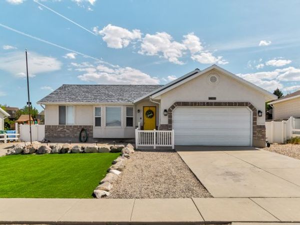 4977 W CAVE PEAK DR , Riverton, UT 84065