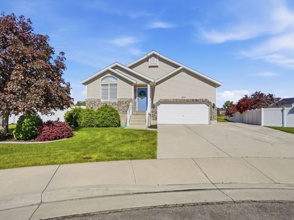 3076 S ALDERSTONE BAY , West Valley City, UT 84128