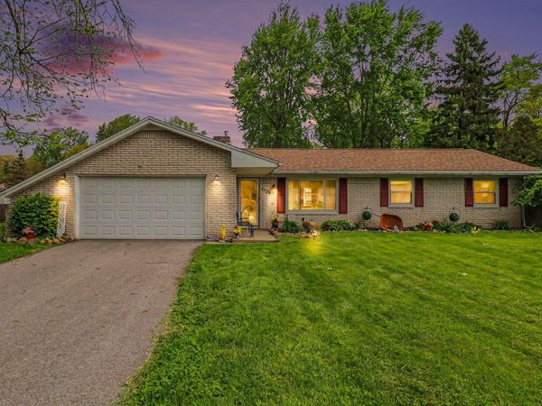 1138 Birchwood, Temperance, MI 48182