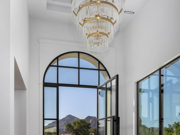 6610 N MOUNTAIN VIEW Drive, Paradise Valley, AZ 85253
