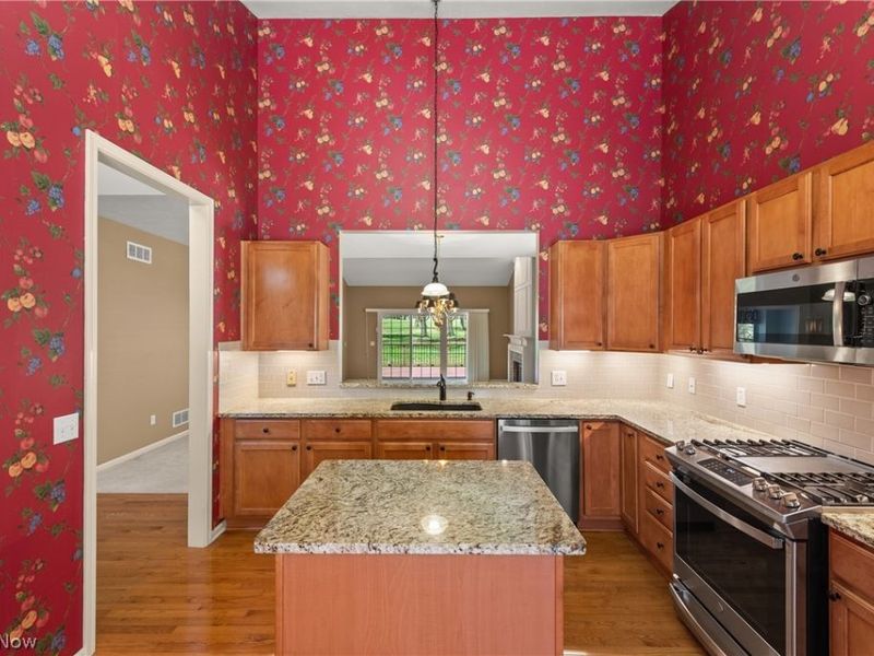 7812 Rockdove Lane, Concord Township, OH 44077 Photo 11