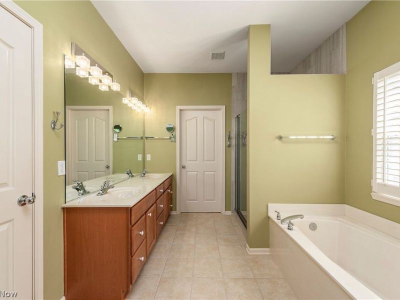 7812 Rockdove Lane, Concord Township, OH 44077 Photo 24