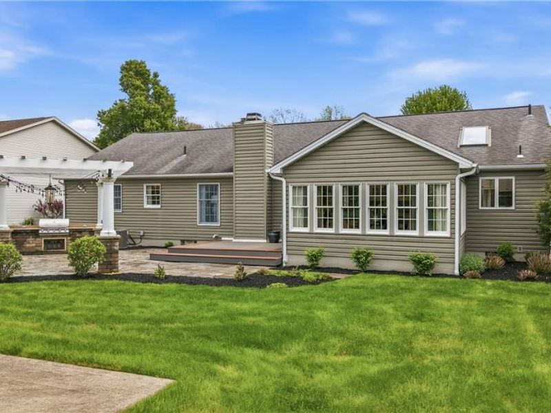 100 Forest Hill Drive, Hubbard, OH 44425 Photo 10