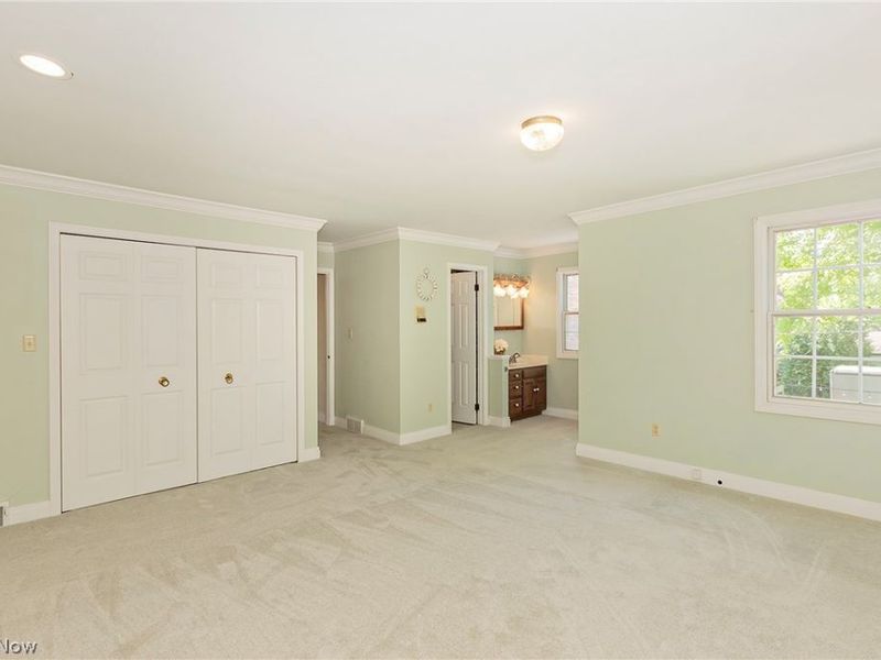 2528 Ashurst Road, University Heights, OH 44118 Photo 25