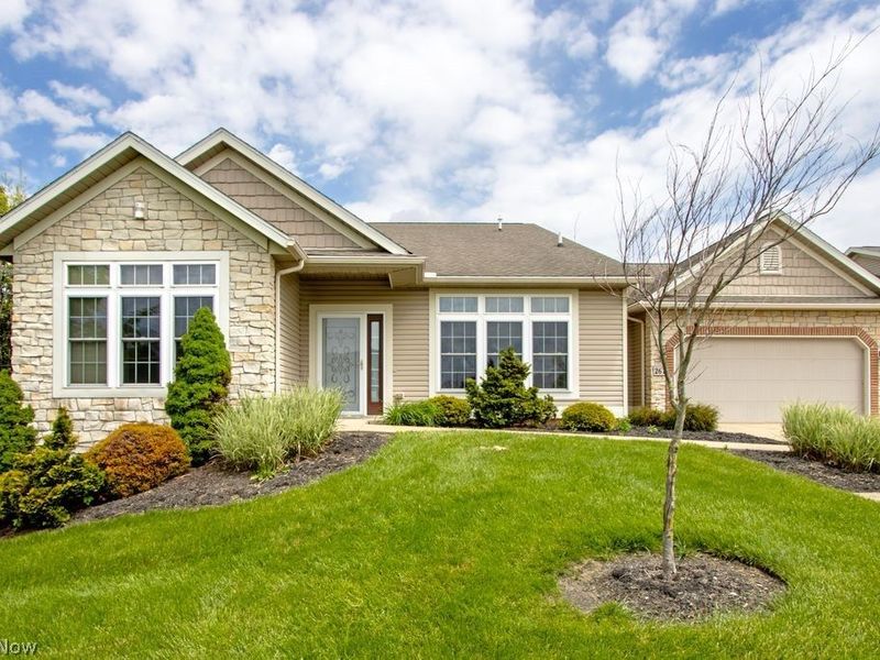 2618 Wetherington Lane, Unit 261, Wooster, OH 44691 Photo 1