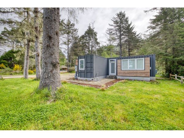 6075 Coats AVE, Cloverdale, OR 97112