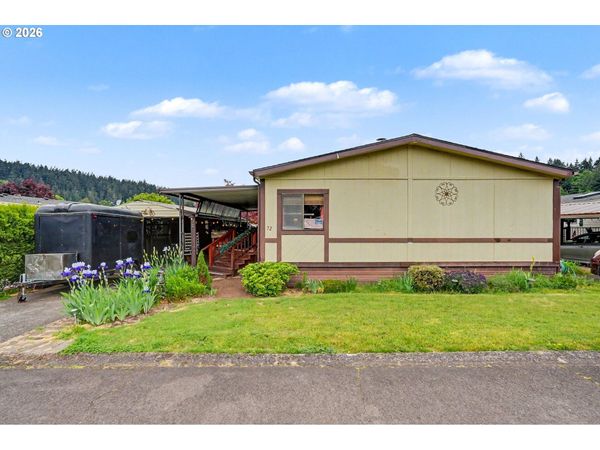 1307 S WATER ST, Unit 72, Silverton, OR 97381