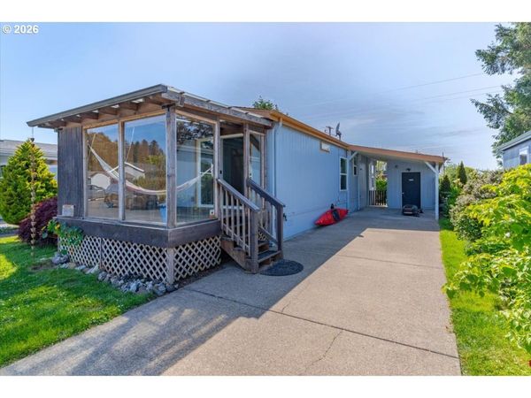 955 NE MILL C-18 ST, Waldport, OR 97394