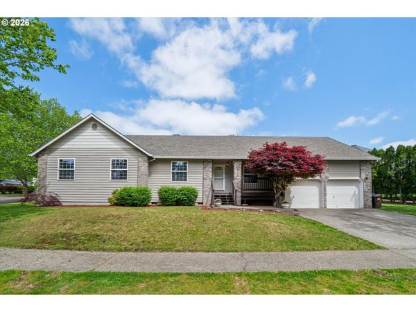 4905 SE WOODLAND DR, Gresham, OR 97080