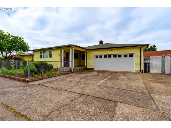 1406 CARTER LN, Springfield, OR 97477