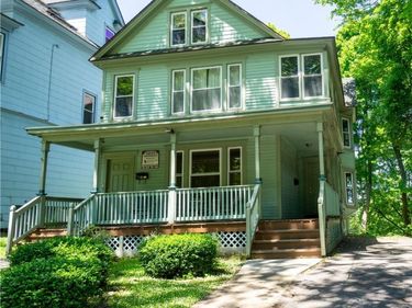 1217.5 Madison Street , Syracuse, NY 13210