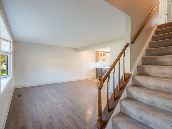 4071 Sesame Path, Liverpool, NY 13090