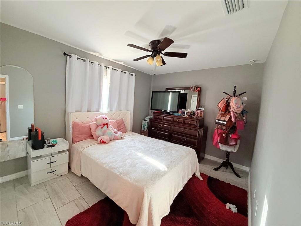 100 NW 13th Pl, Cape Coral, FL 33993 Photo