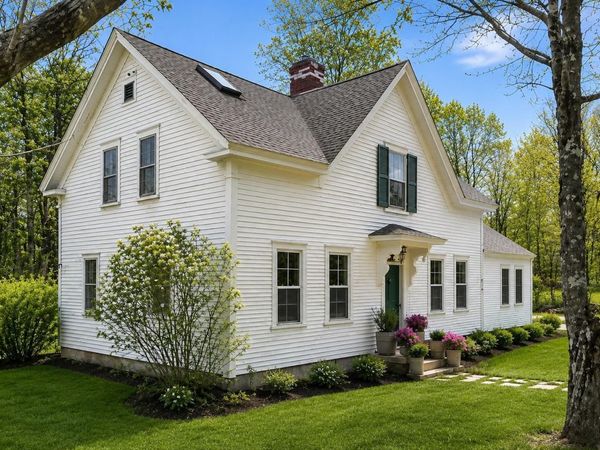 659 North Sandwich Road, Sandwich, NH 03259