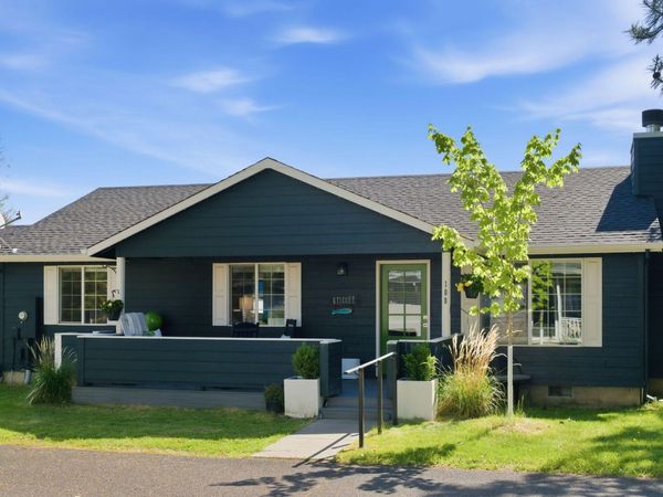 108 N Dark Horse Lane, Sisters, OR 97759