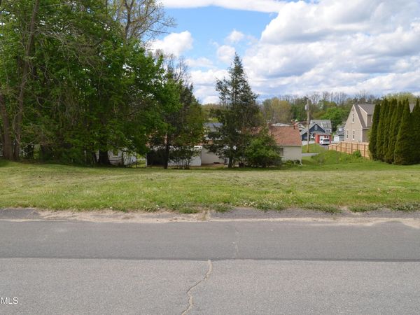 36 & 38 Fairmont Avenue, Amsterdam, NY 12010