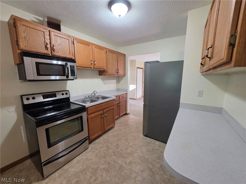 95 Erie Street , Rittman, OH 44270 Photo 4