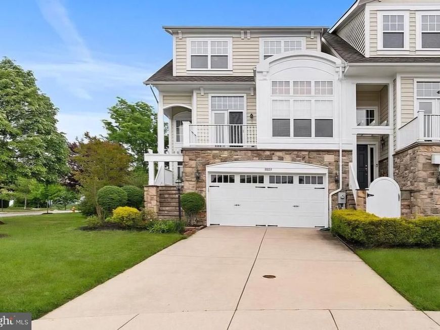 8803 Boulder Hill Place, Laurel, MD 20723 Main Photo