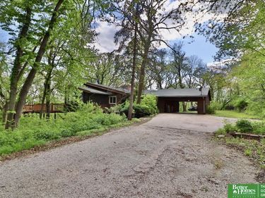 3839 Kristy Plaza , Omaha, NE 68112