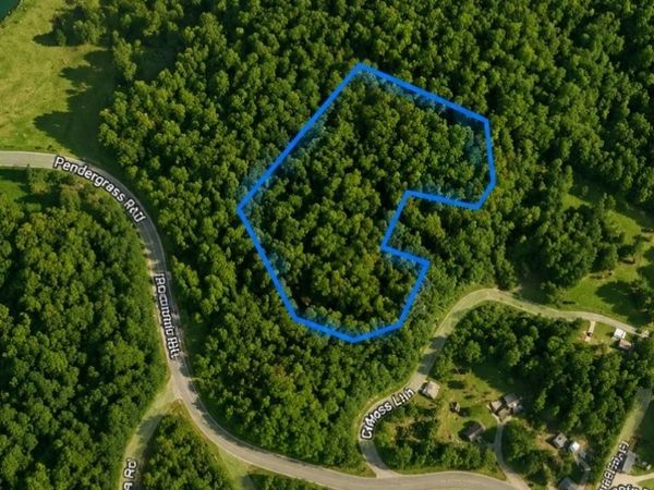 1 Moles Lane, Byrdstown, TN 38549