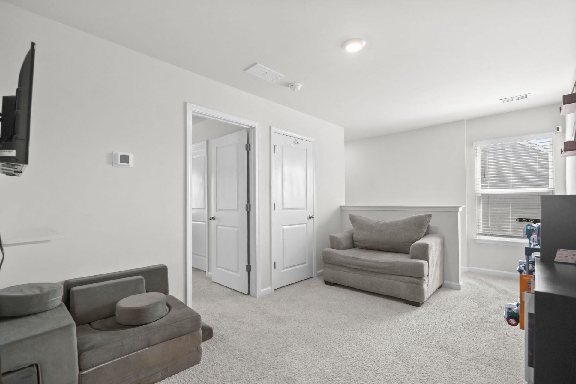 1241 Sennema Circle  Photo 17