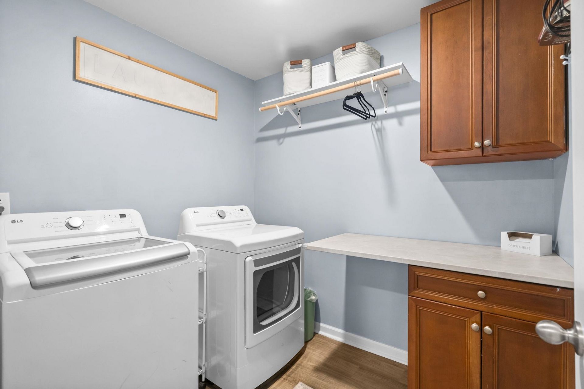 1241 Sennema Circle  Photo 18