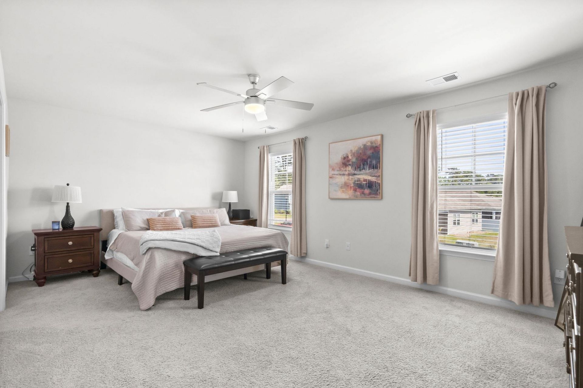 1241 Sennema Circle  Photo 8