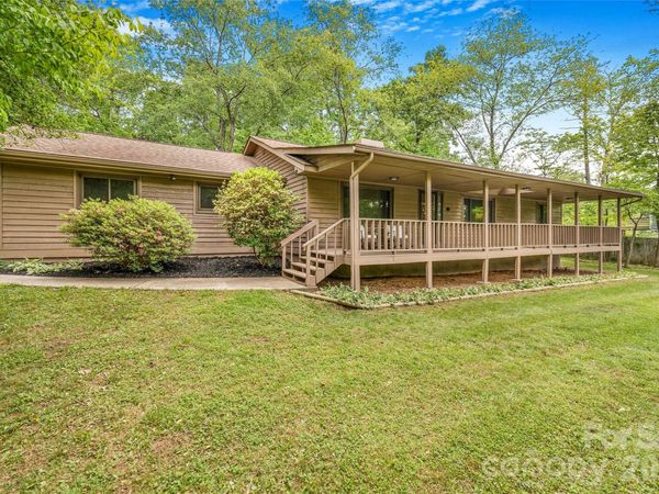 135 Scarlet Drive , Fletcher, NC 28732