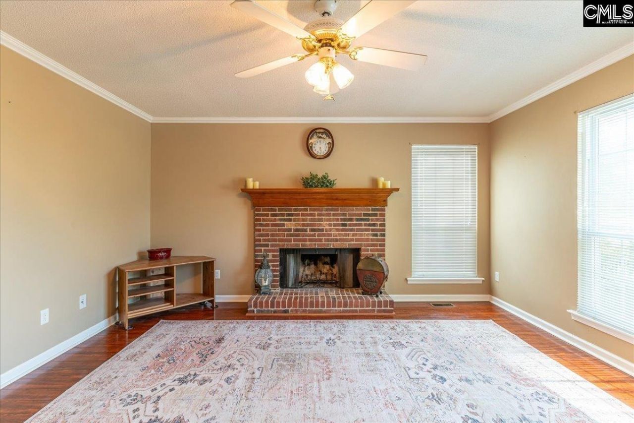 314 Fernview Drive  Photo 5