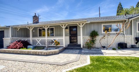 3282 Susileen Drive, Reno, NV 89509 Photo