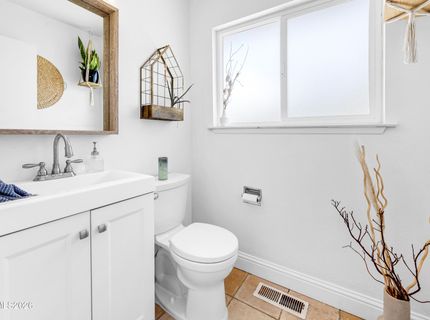 3282 Susileen Drive, Reno, NV 89509 Photo