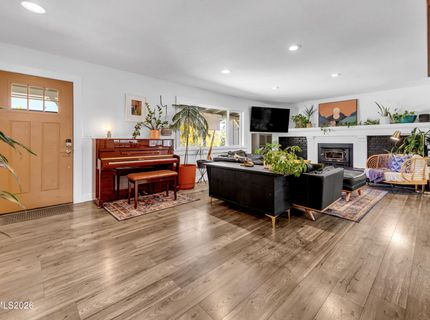 3282 Susileen Drive, Reno, NV 89509 Photo