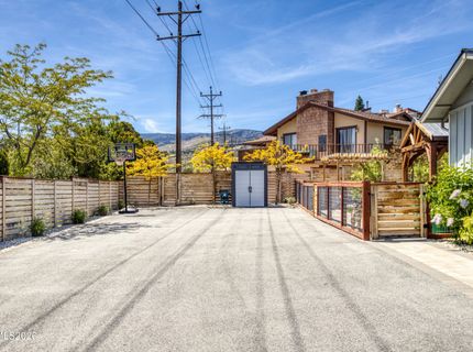 3282 Susileen Drive, Reno, NV 89509 Photo