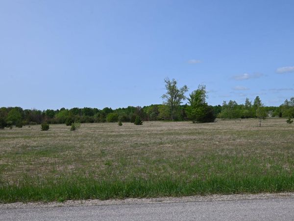 936 Motz Road SW, Kalkaska, MI 49646
