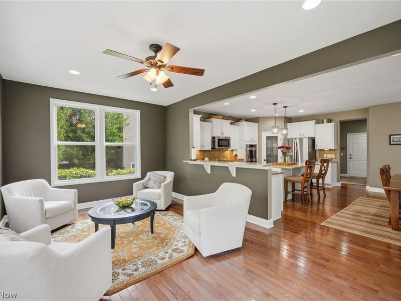 7695 Cottonwood Trail, Chagrin Falls, OH 44023 Photo 18