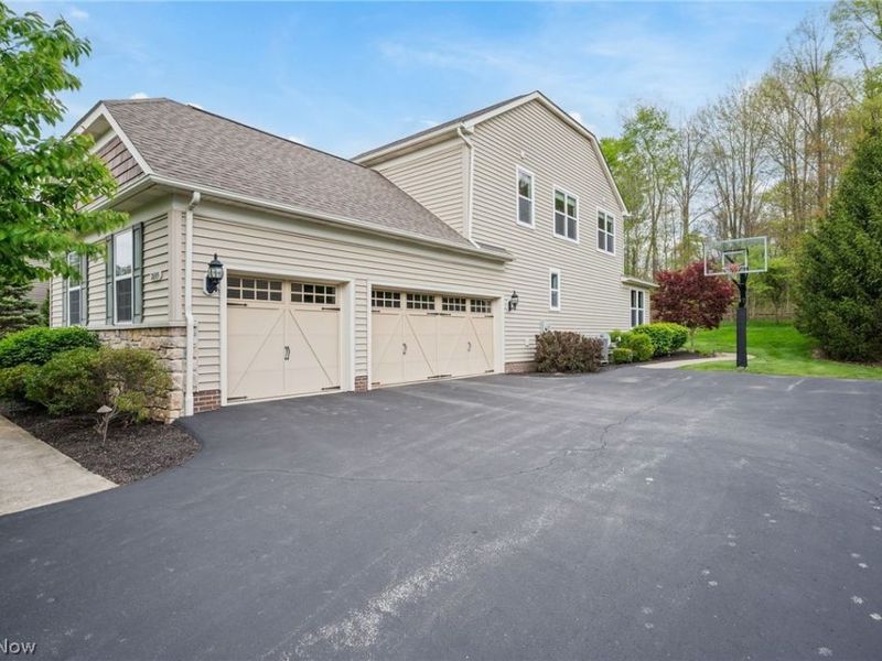 7695 Cottonwood Trail, Chagrin Falls, OH 44023 Photo 45