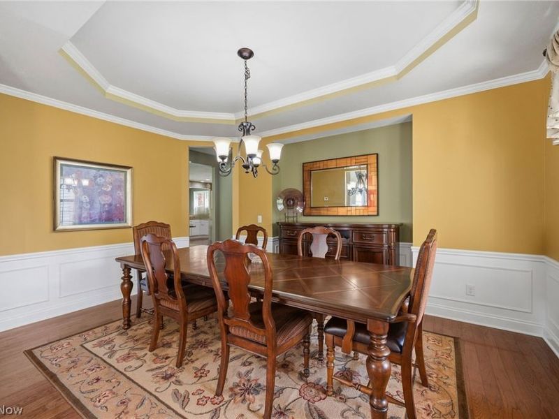 7695 Cottonwood Trail, Chagrin Falls, OH 44023 Photo 7