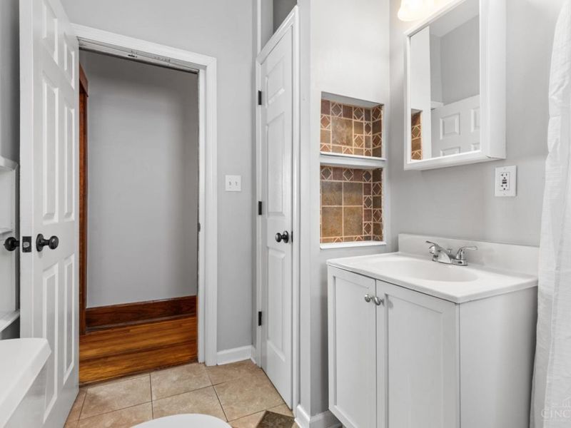 3403 Brotherton Road, Cincinnati, OH 45209 Photo 17