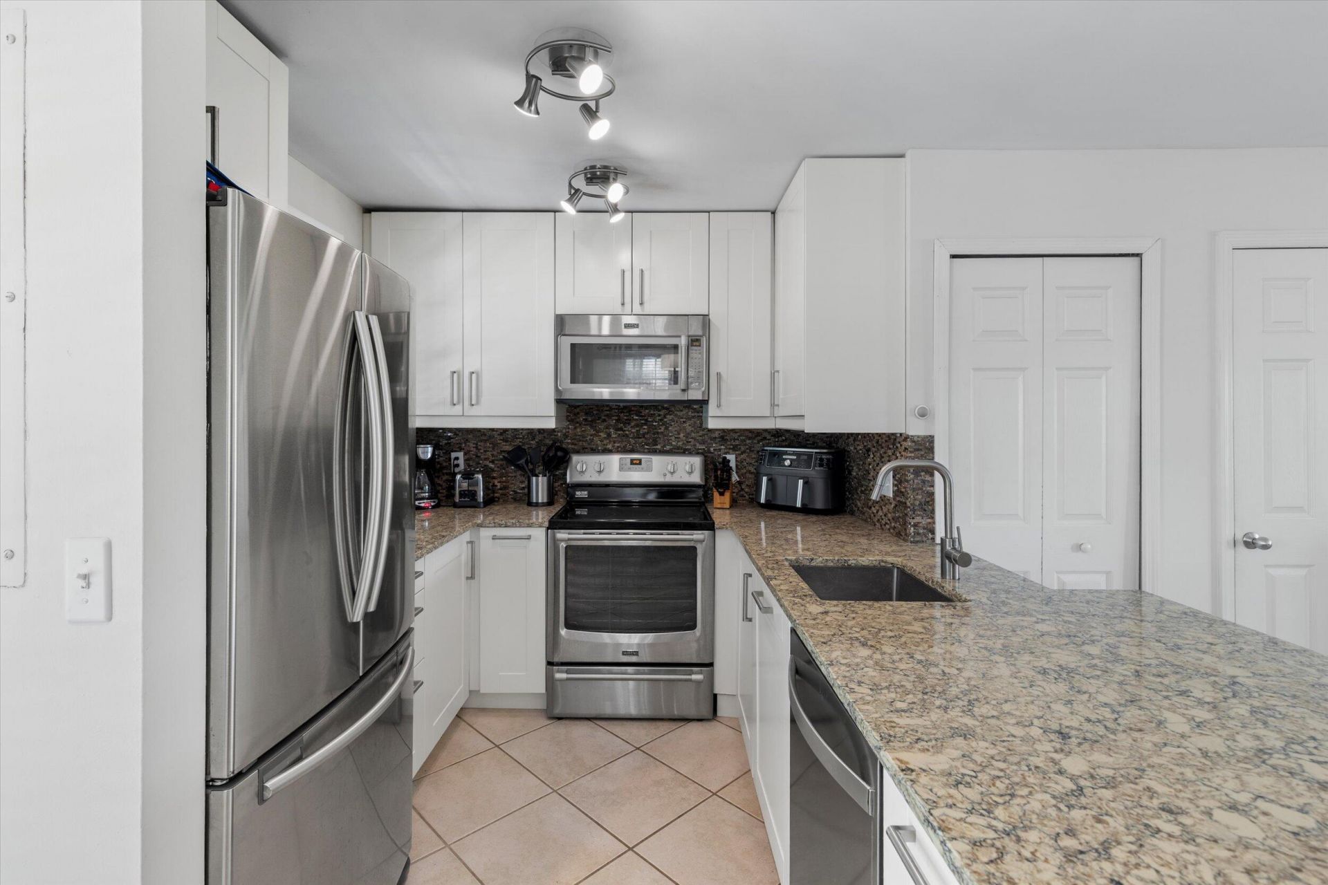 56 Golf Club Drive, Key West, FL 33040 Photo