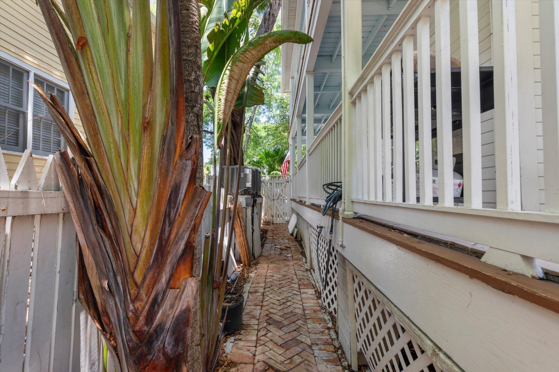 56 Golf Club Drive, Key West, FL 33040 Photo