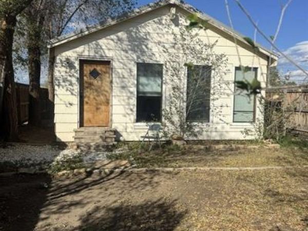 1123 N Cascade Avenue, Montrose, CO 81401