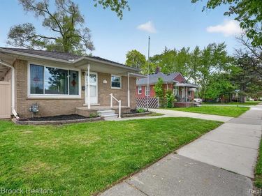 3062 Ferris Avenue, Lincoln Park, MI 48146