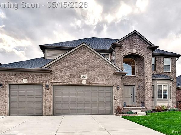 49281 Percheron Drive, Macomb Twp, MI 48042