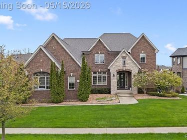 54381 Pelican Lane, Shelby Twp, MI 48315