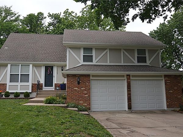 13908 S Brookwood Court, Olathe, KS 66062