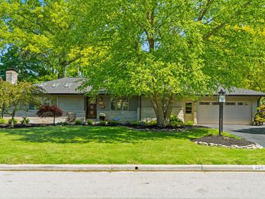 2690 Donna Drive, Upper Arlington, OH 43220